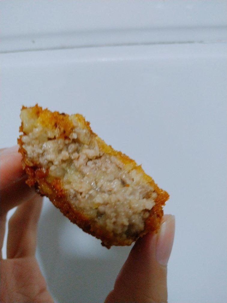 可乐饼 （肉末洋葱土豆饼）
