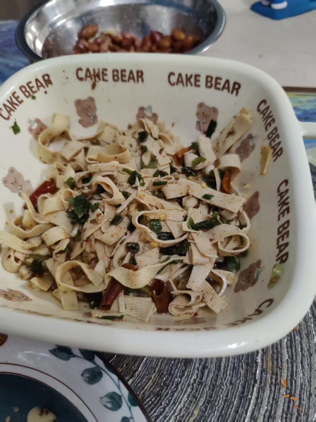 ‼️比辣条还好吃百倍〰️香辣豆皮✅零厨艺