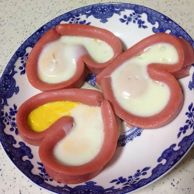 爱心香肠煎蛋