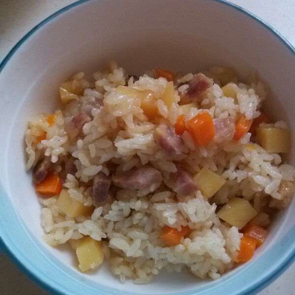 土豆腊味饭