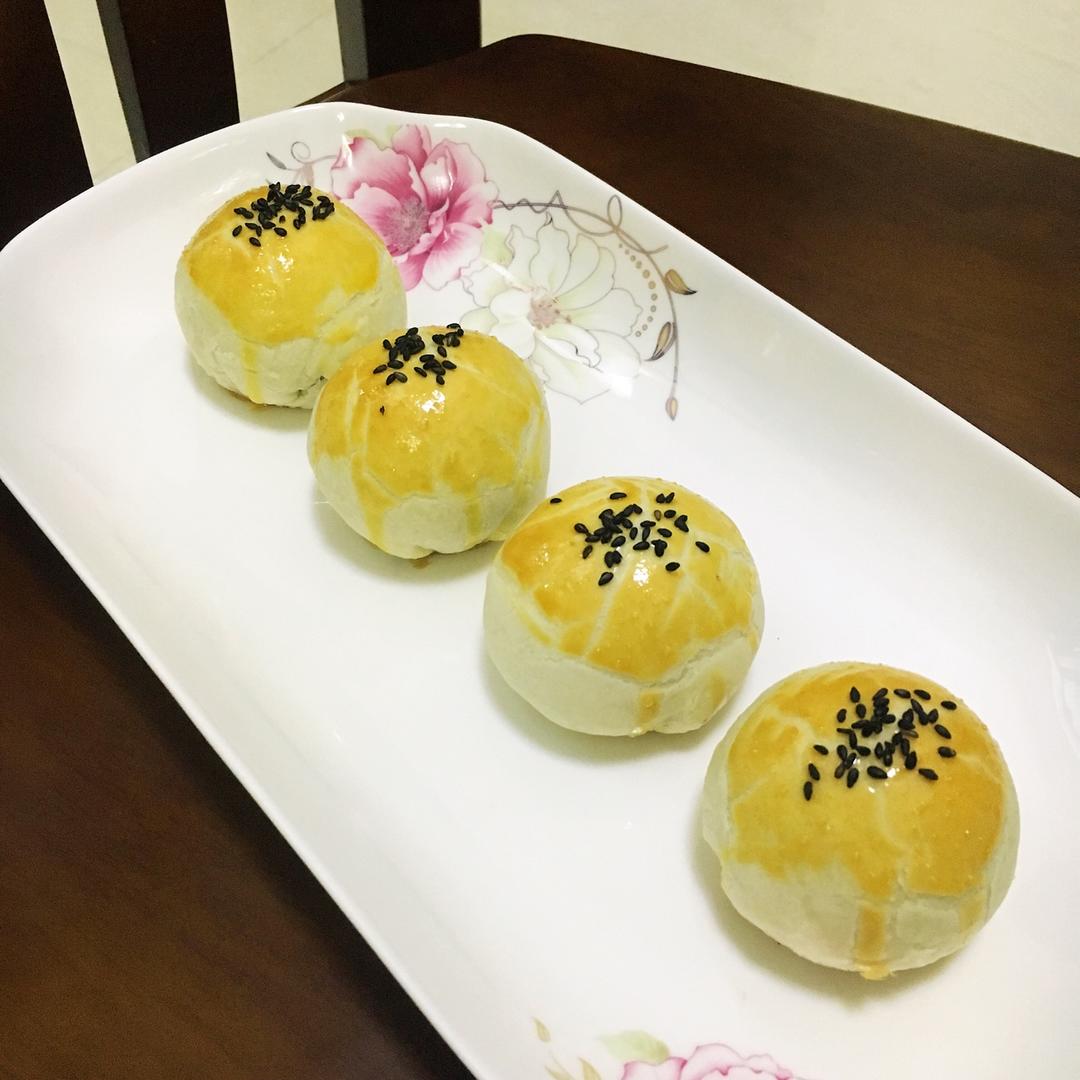蛋黄酥
