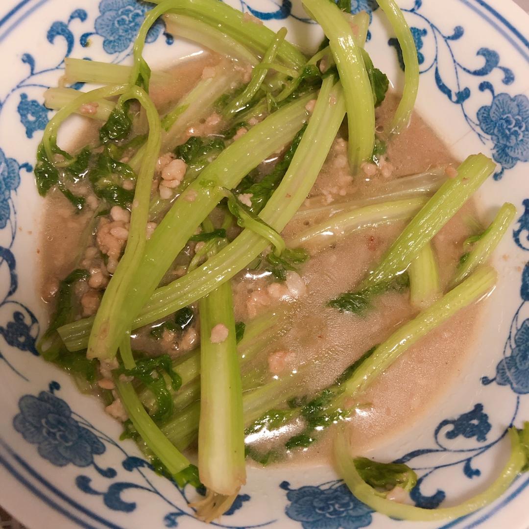 芹菜炒肉