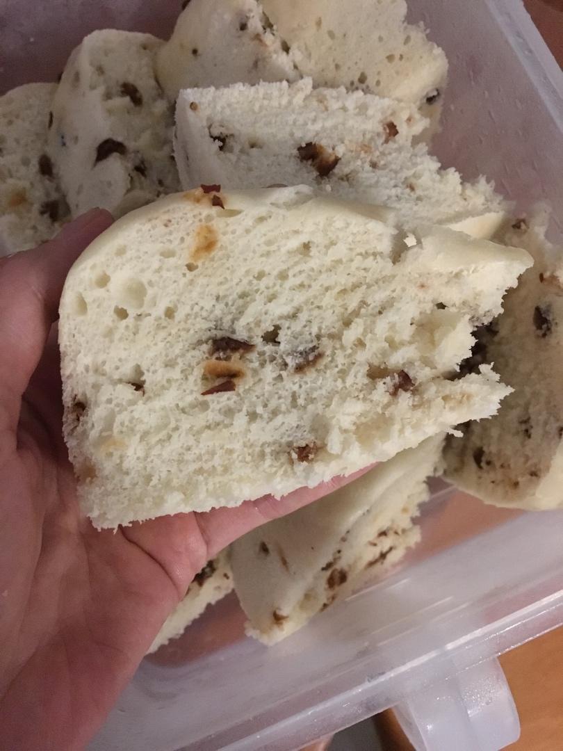 白面红枣发糕（老爸拿手面食之一）