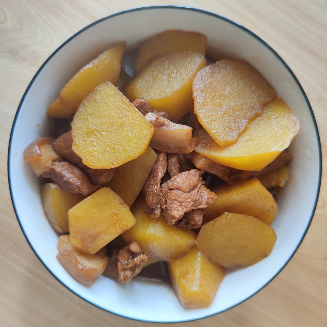 红烧肉炖土豆（丝毫不腻）