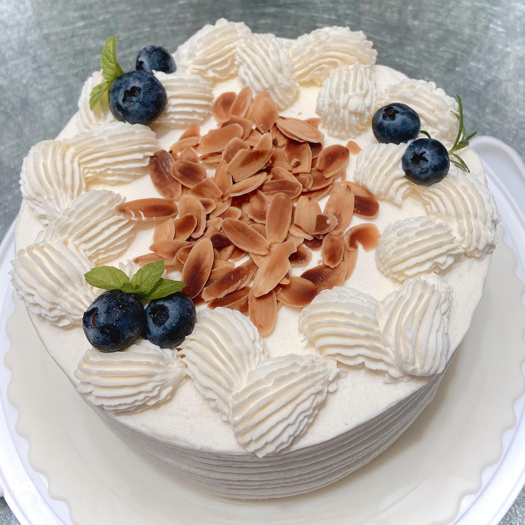 榴莲鲜奶油蛋糕