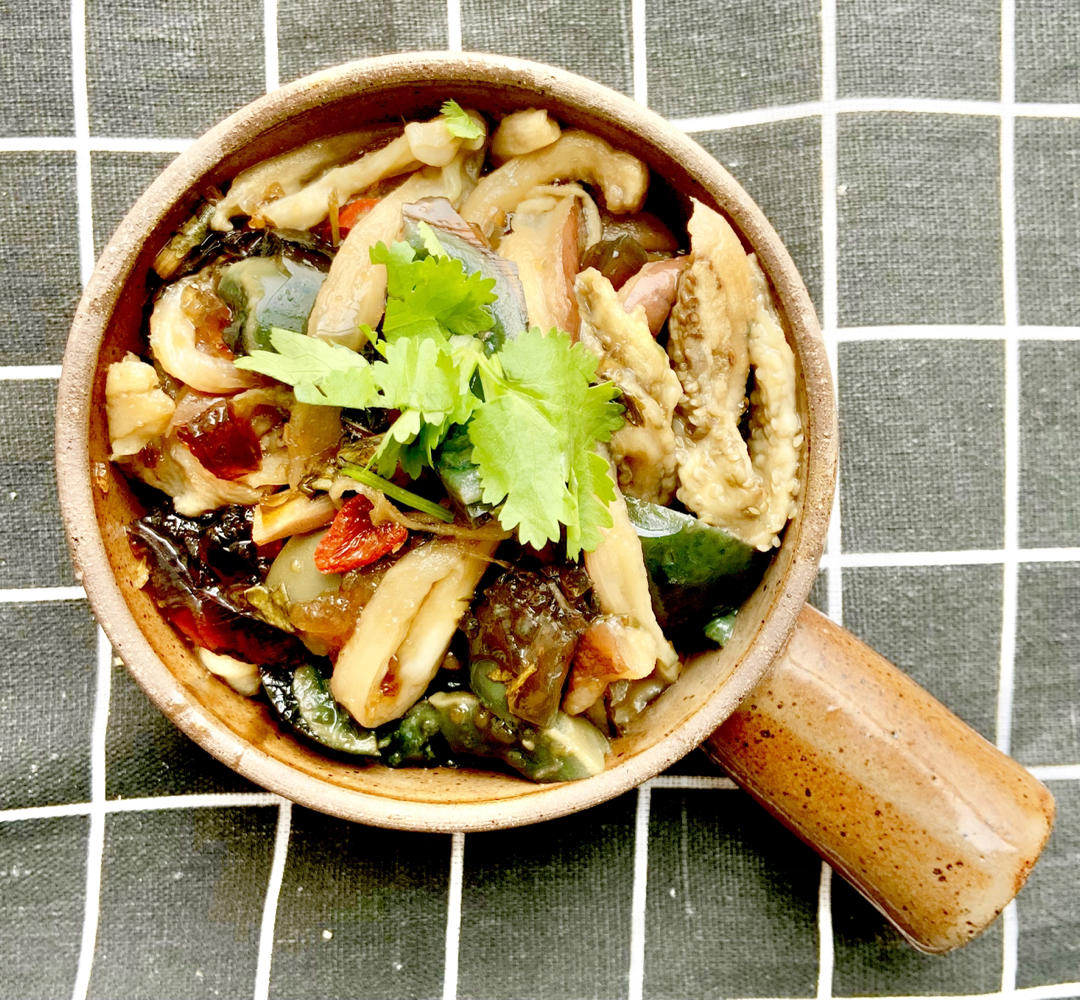 茄子拌皮蛋