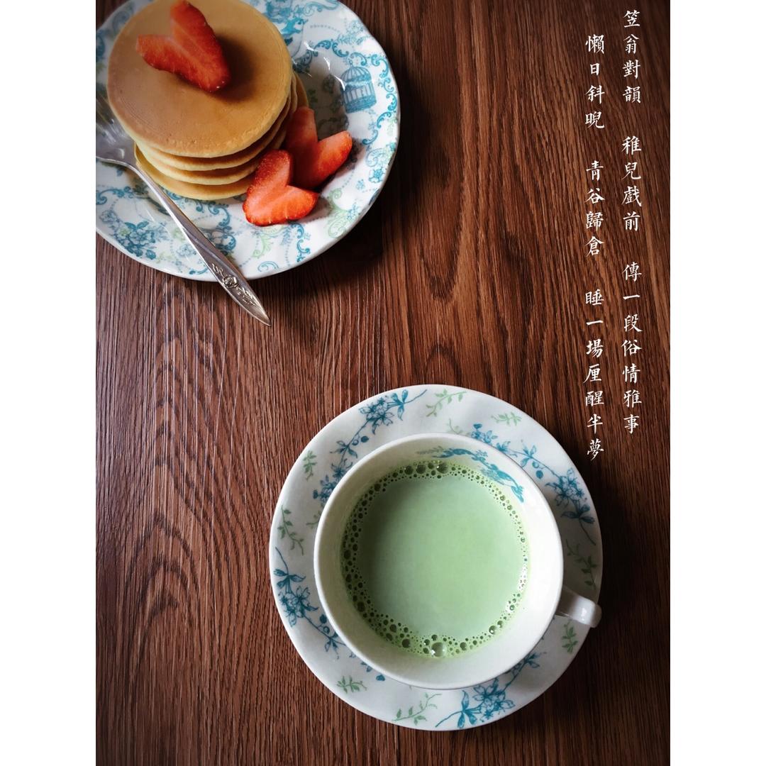 成熟口味抹茶拿铁