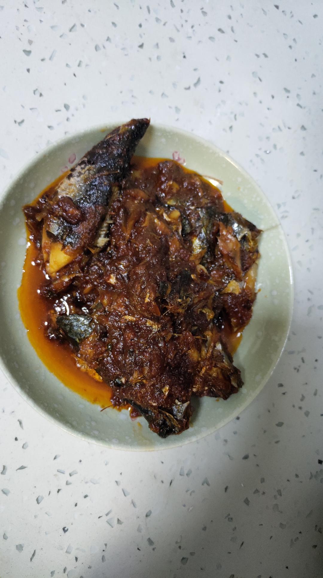 〇添加骨头都酥了的茄汁鱼罐头！@坏露露的露台食光
