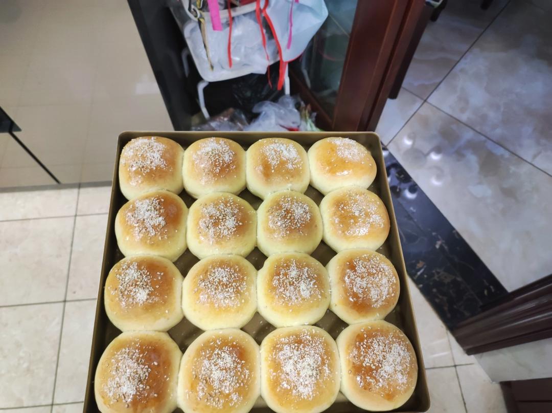 椰蓉奶香小餐包
