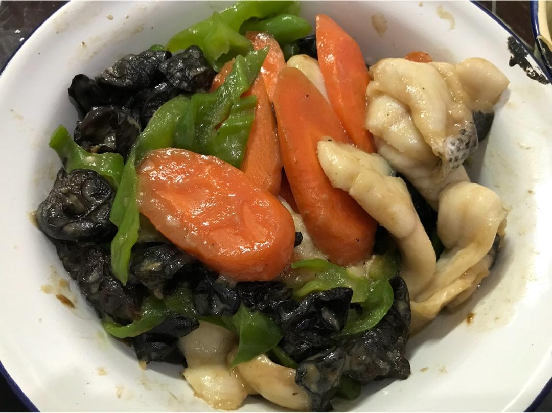 炒黑鱼片