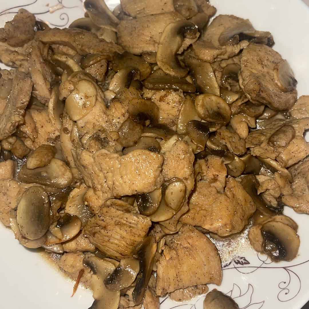 嫩滑不柴❗️爆好吃的黑椒口蘑炒鸡胸肉～绝了