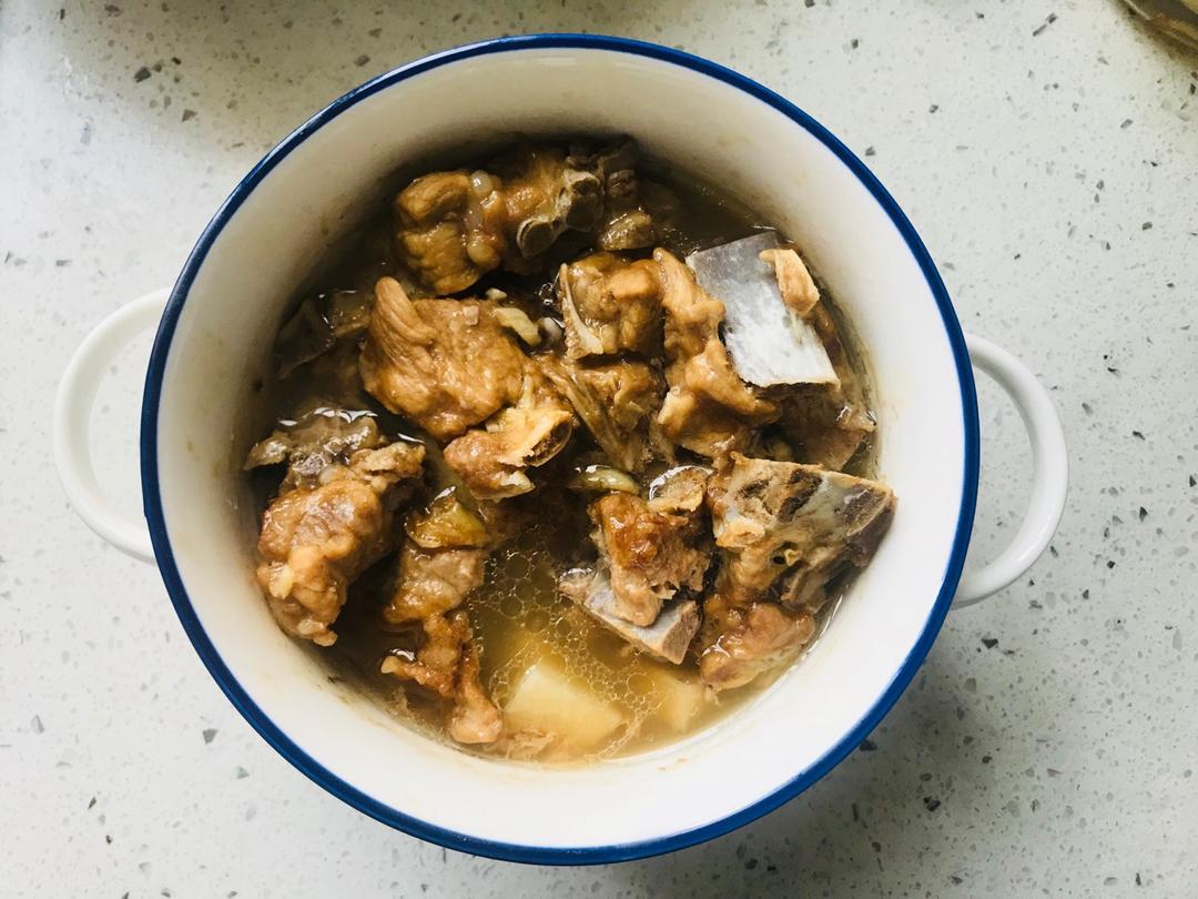 芋头蒸排骨(帮助孩子增强抵抗力)