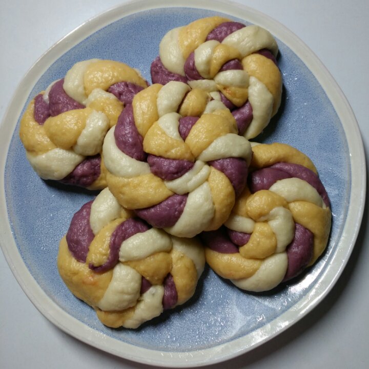 天然果蔬汁彩色棒棒糖馒头