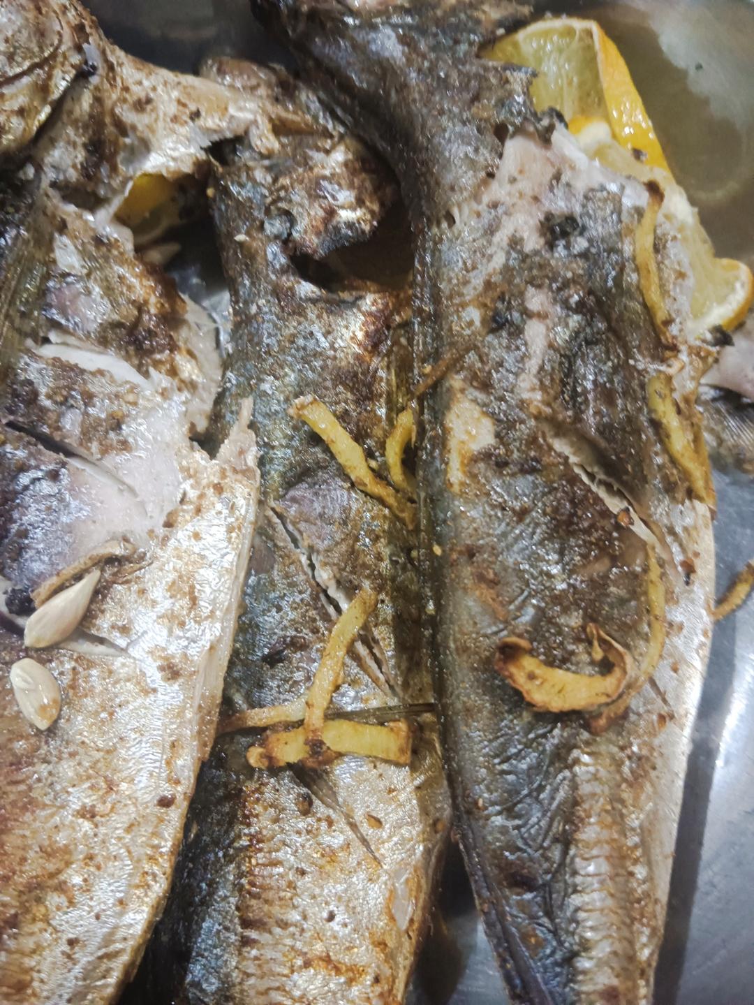烤秋刀鱼