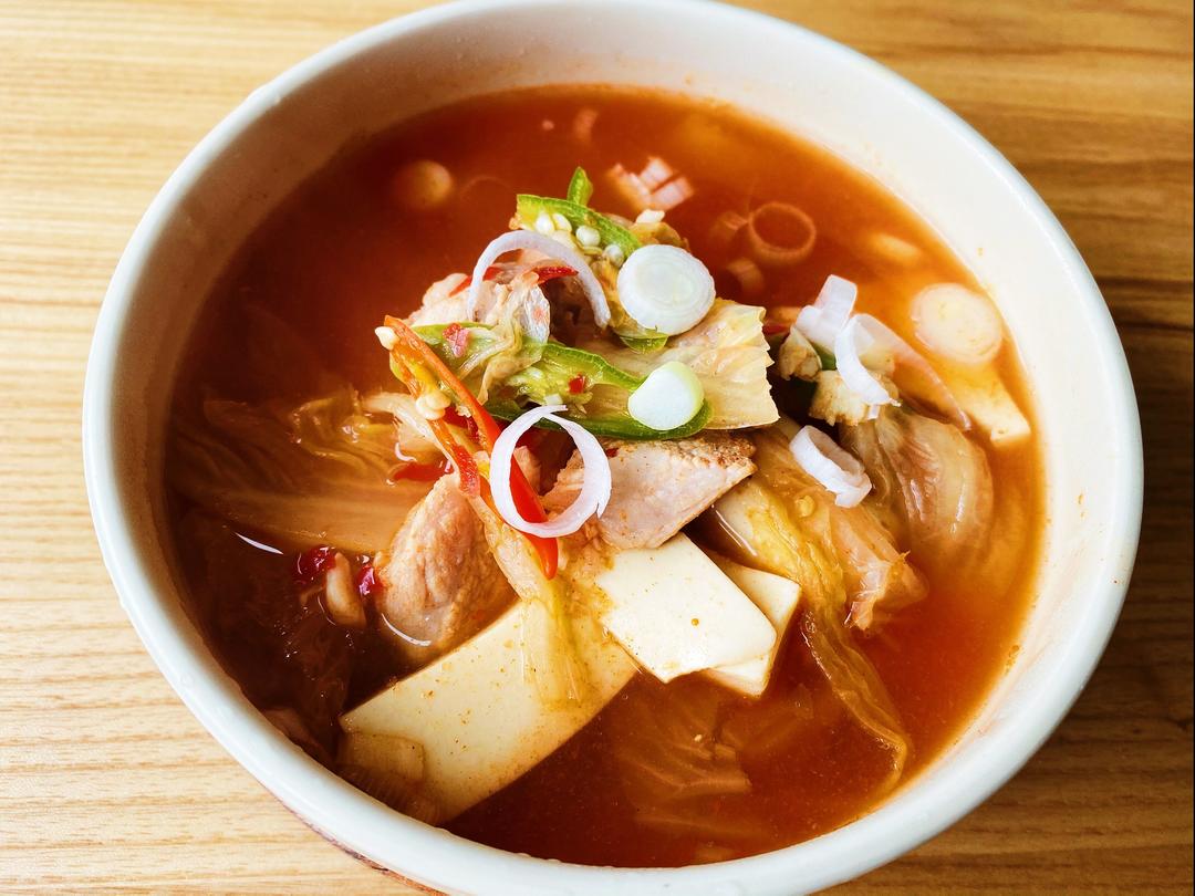 最正的韩式猪肉泡菜汤，釜山的妈妈味