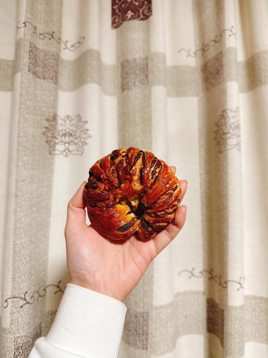 豆沙毛毛虫面包