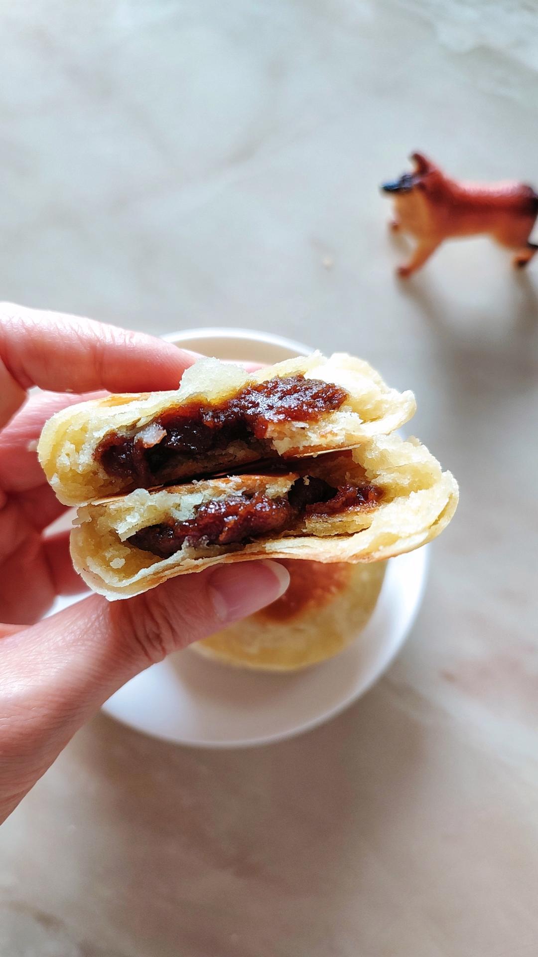 重磅炸弹  ‼️酥掉渣的蜜豆红糖酥饼  简单易做    新手💯百分百成功   附细节视频