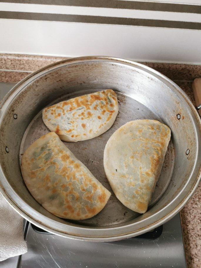 菠菜韭菜鸡蛋菜饼 菜盒子