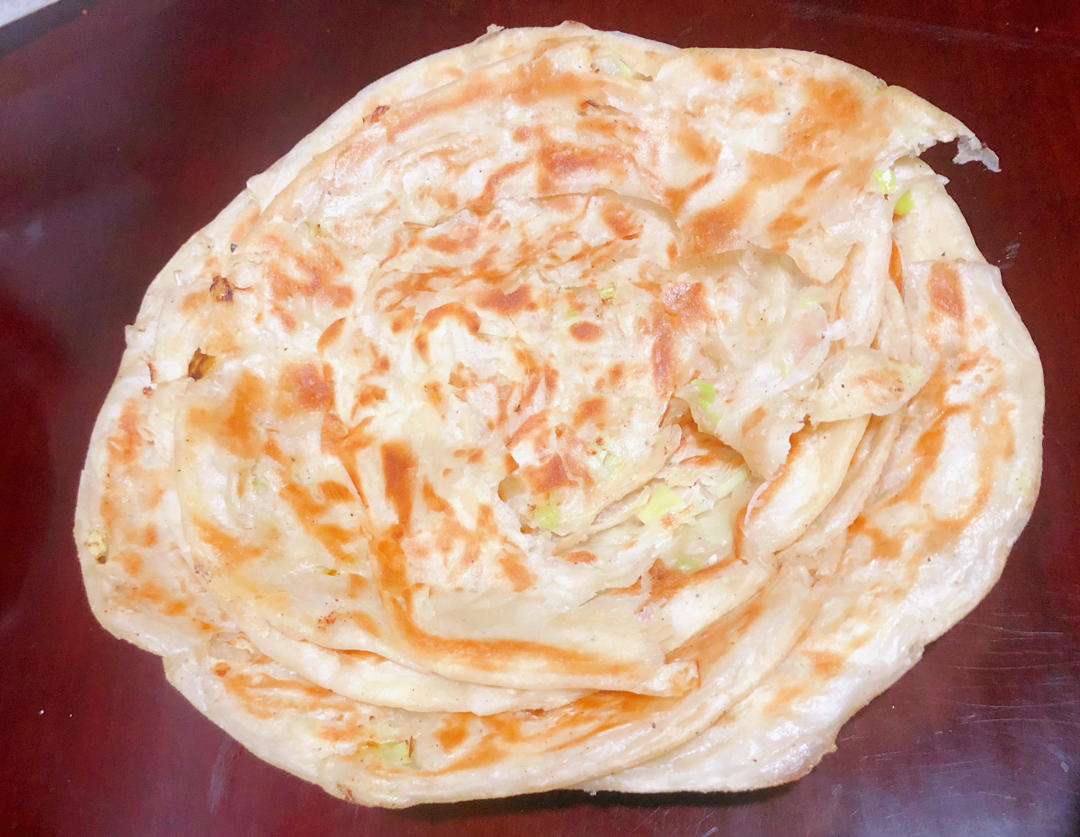 家常葱油饼 柔软多层 凉了也不硬 附细节视频详解