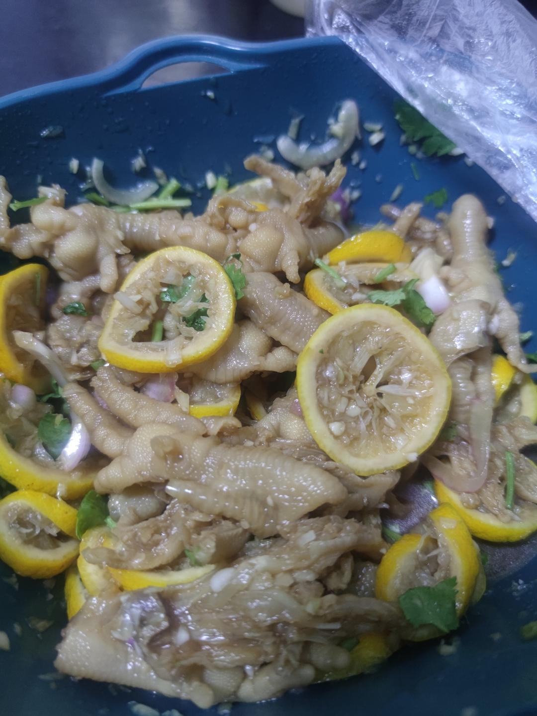 【柠檬酸辣鸡爪】自制超级无敌美味的网红鸡爪