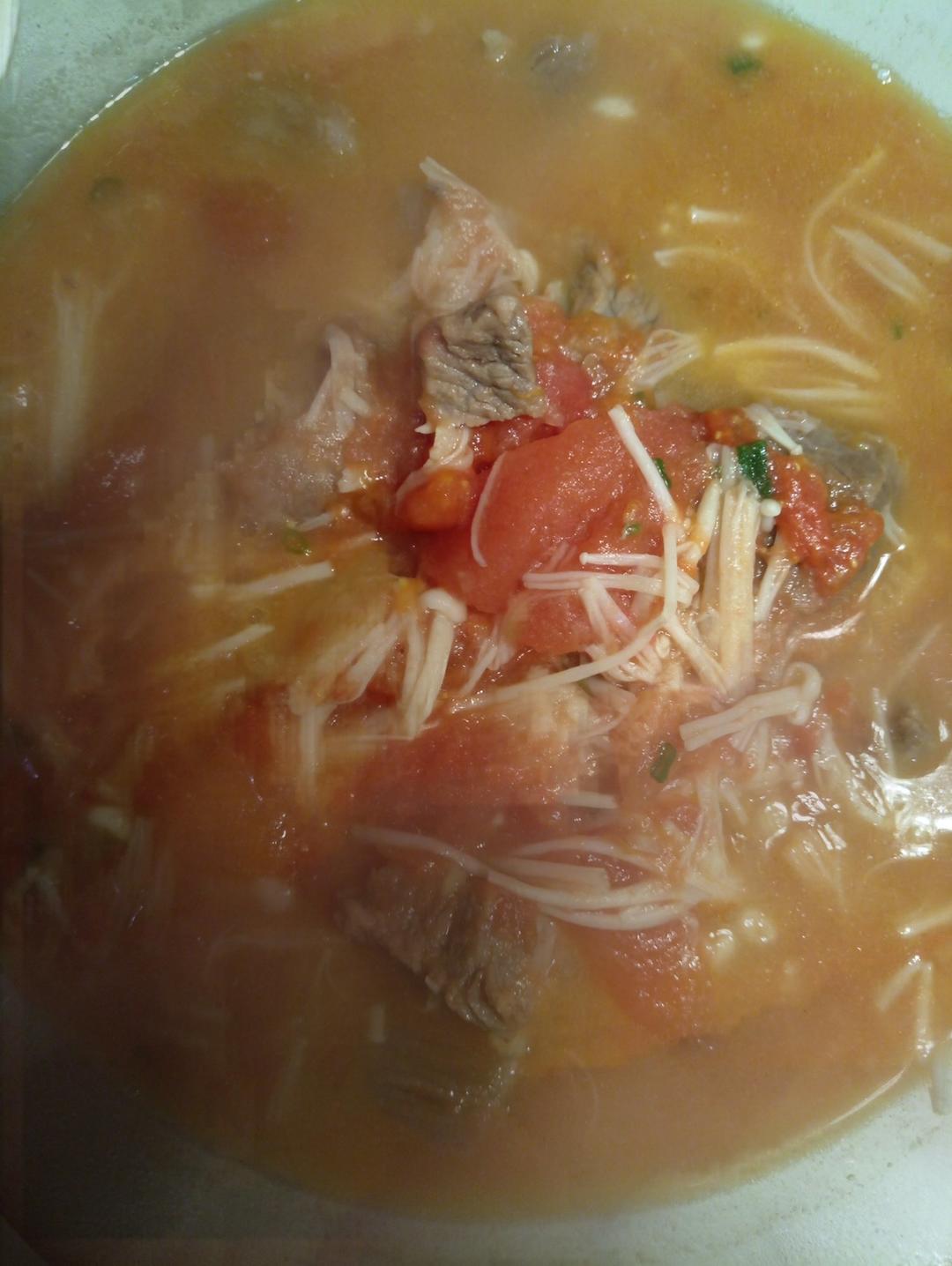 老丁的私房菜-番茄牛腩煲