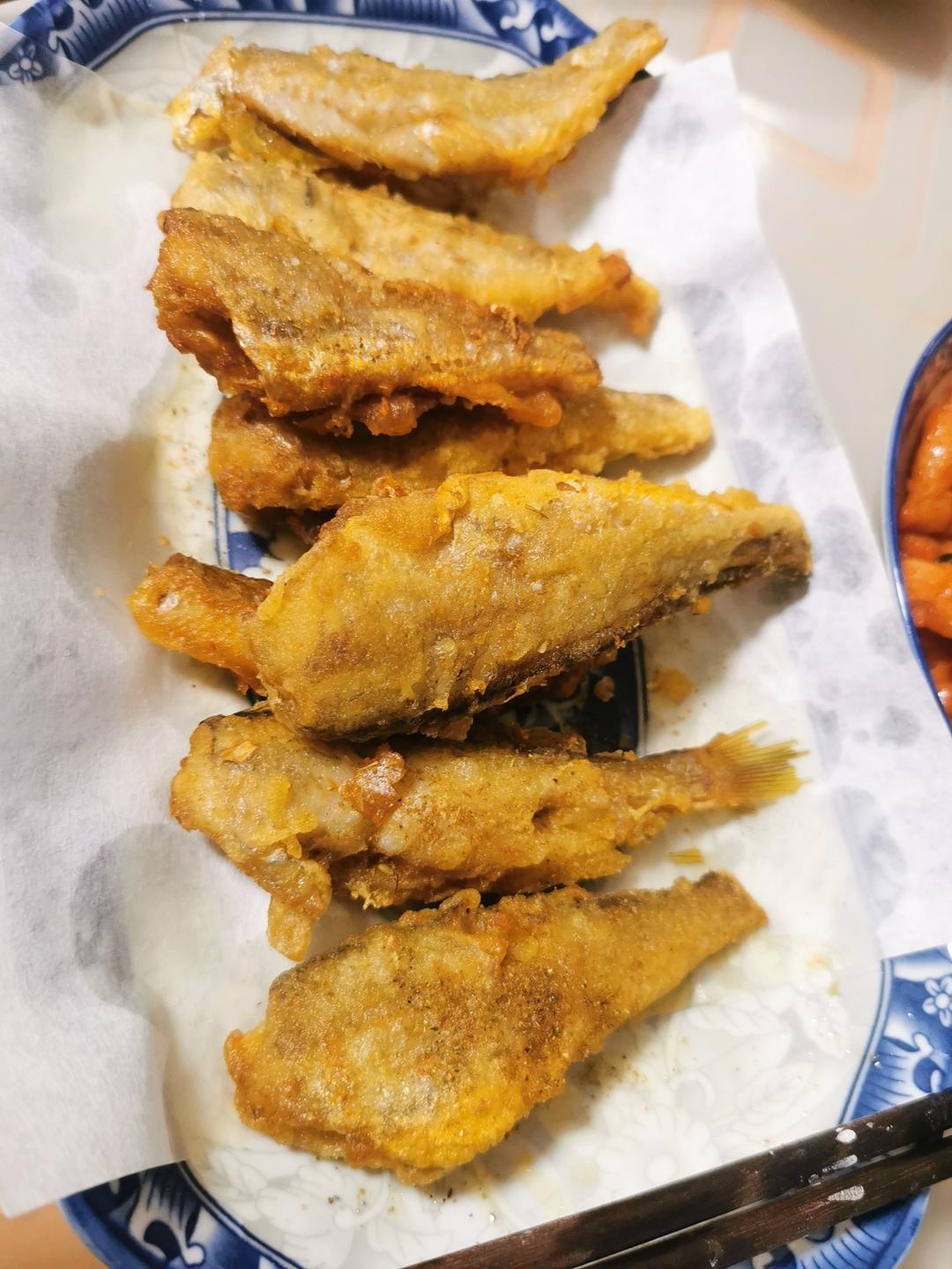 酥炸小黄花鱼