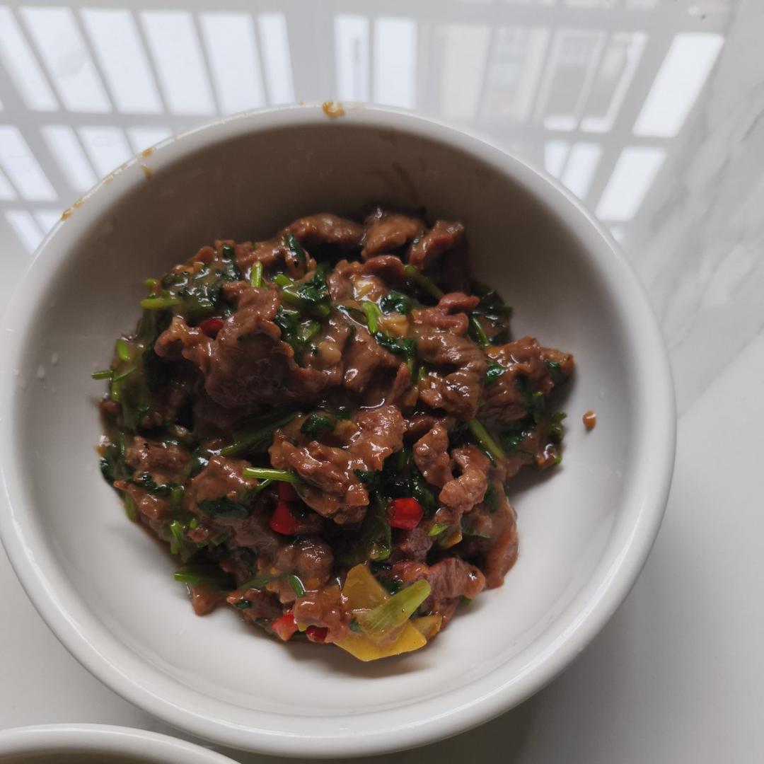 香菜炒牛肉