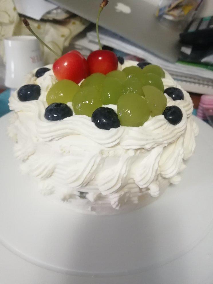 奶油生日蛋糕/经典6寸戚风蛋糕