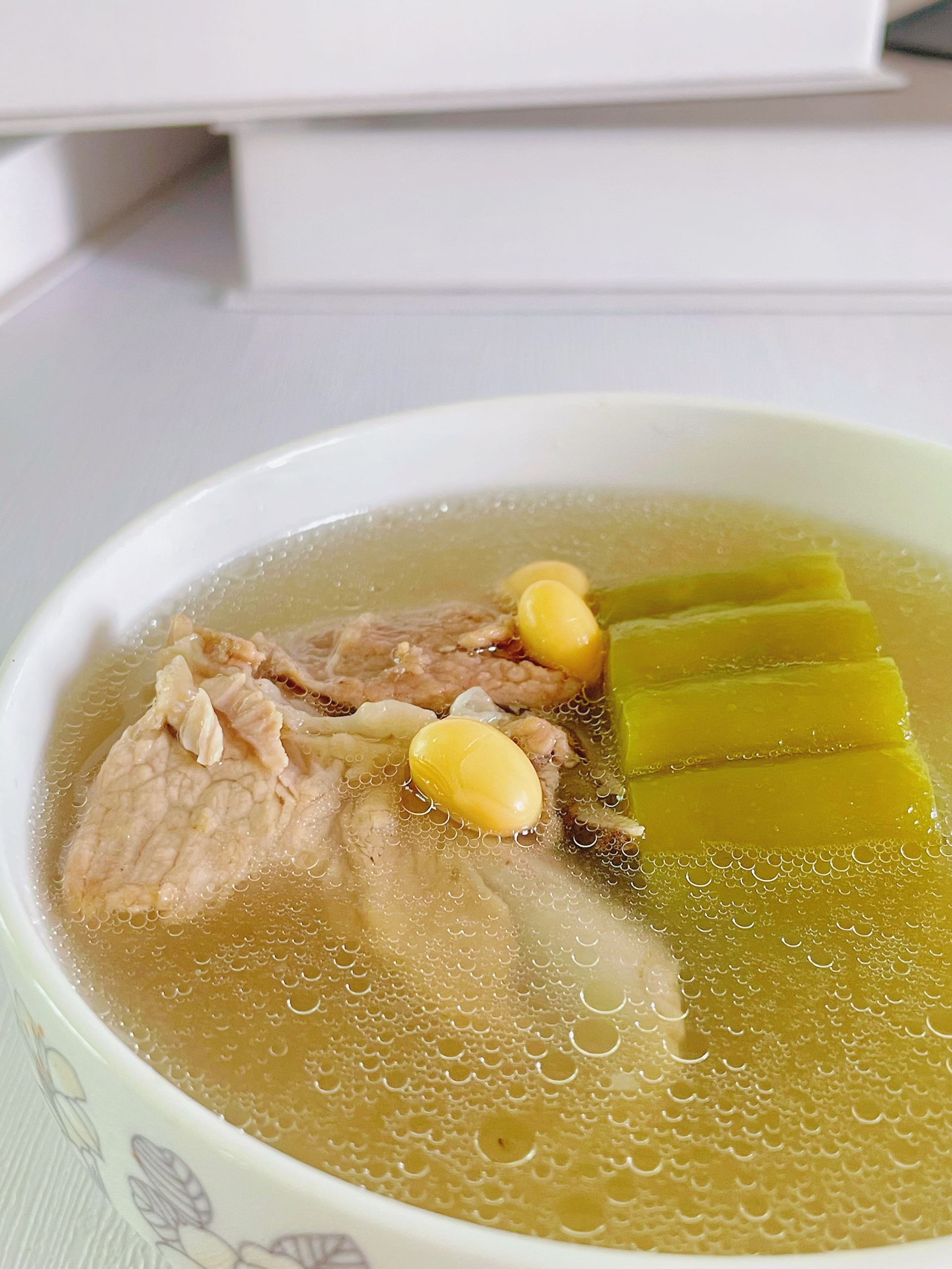 清润消暑的苦瓜排骨汤的做法 步骤8