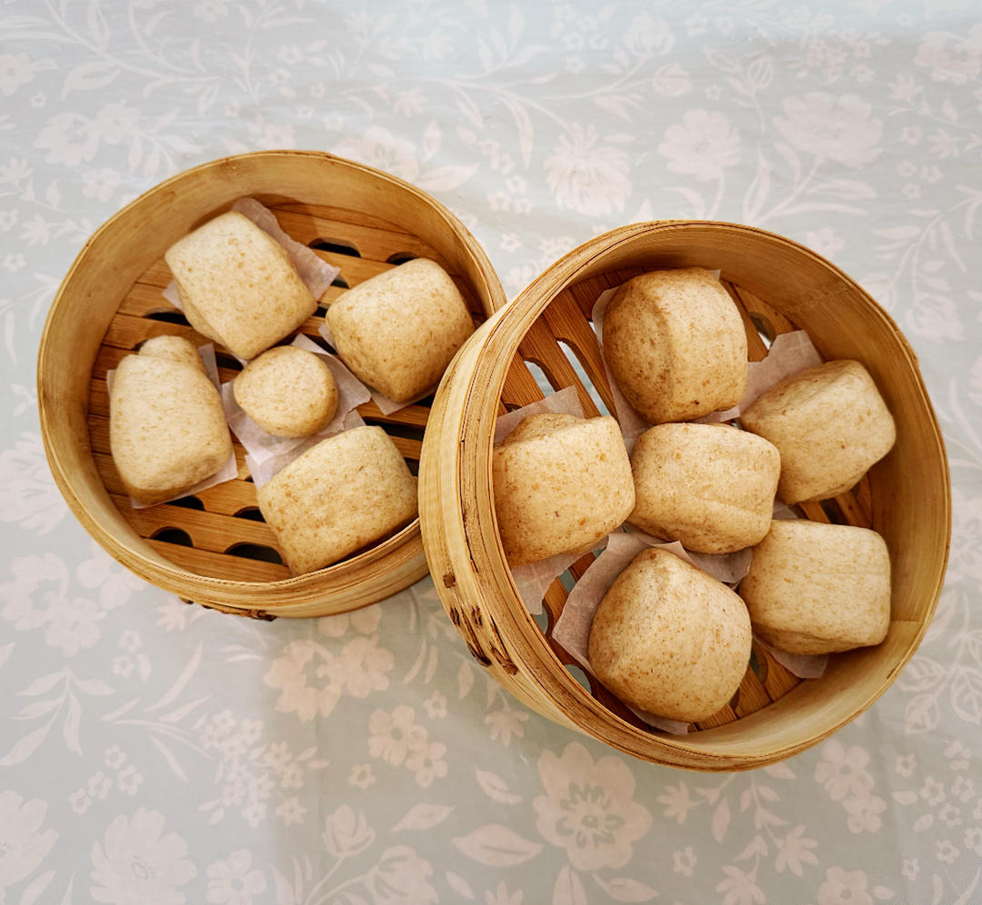 口感松软健康全麦馒头