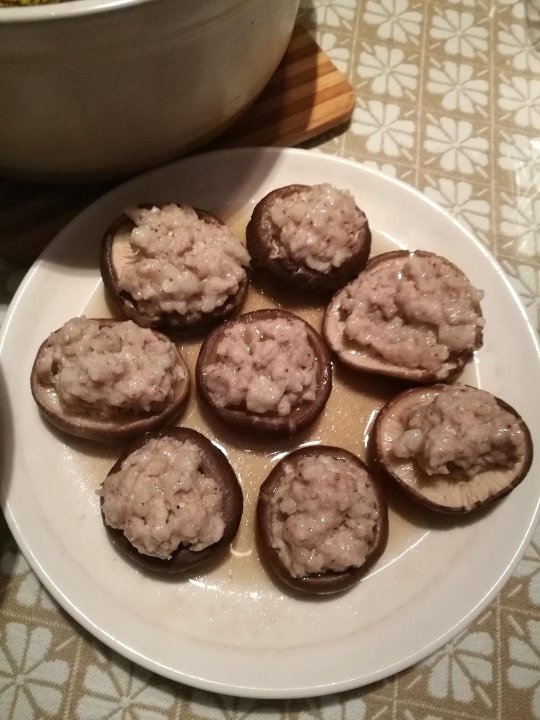 豆腐肉末酿香菇