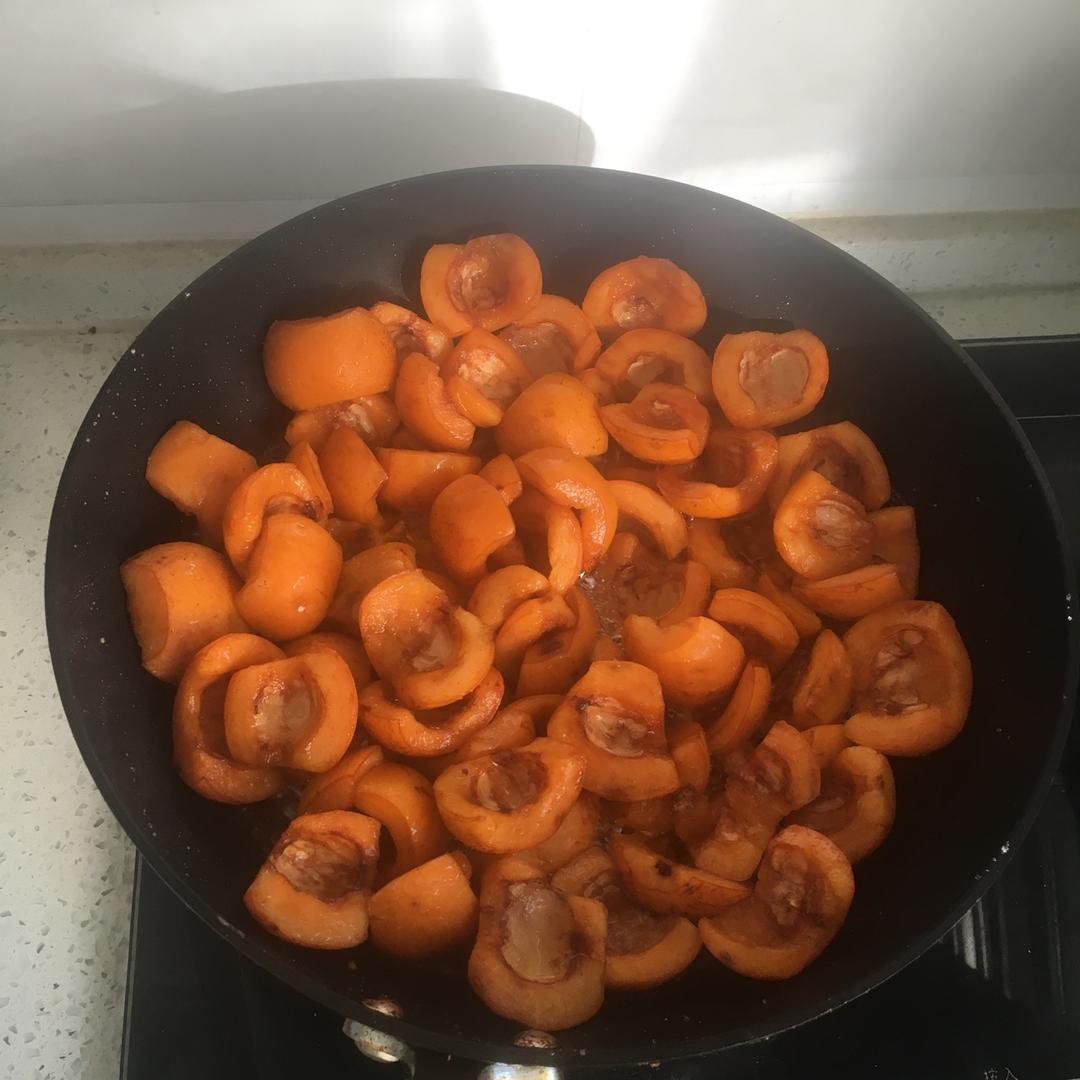 蜜炼枇杷膏