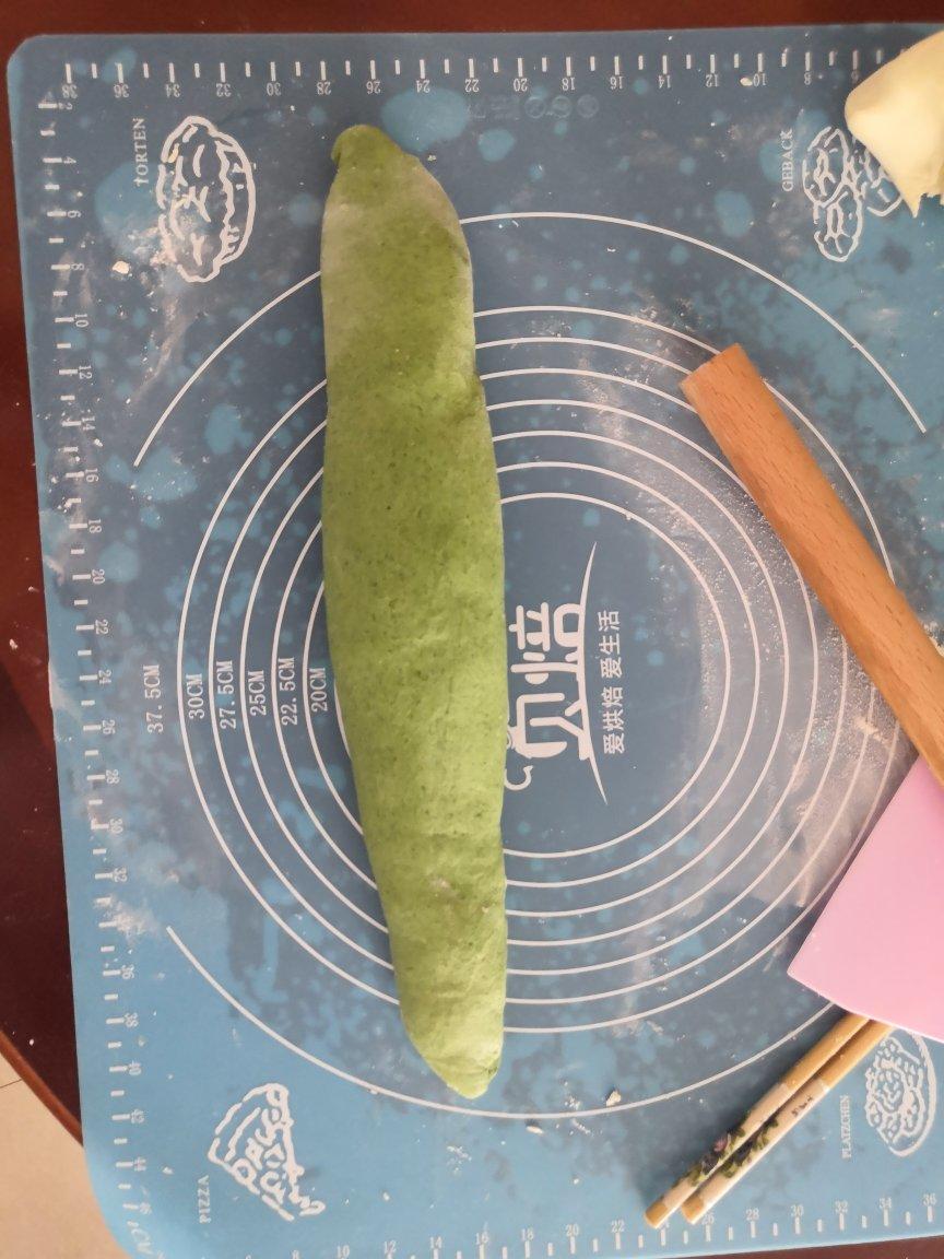 翡翠白玉白菜饺子详细版（附翡翠白玉白菜饺子包法，翡翠白玉饺子皮两种制法，面包机和面，翡翠白玉烧卖，各种馅料搭配）