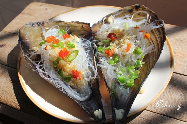 做的蒜蓉粉丝蒸带子