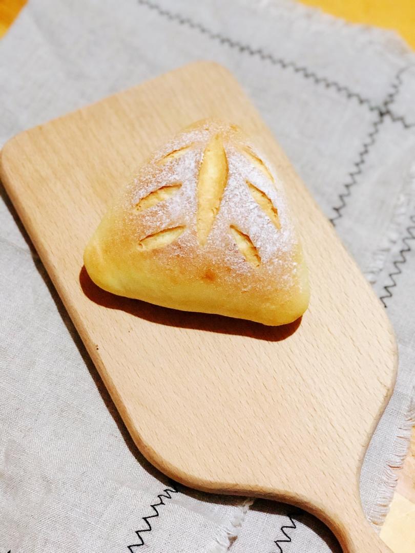 蔓越莓奶酥软欧包～