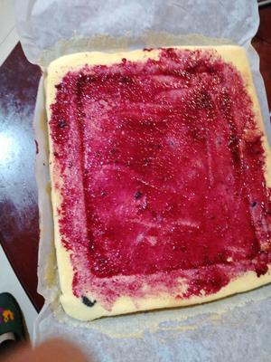 虎皮蓝莓蛋糕卷的做法 步骤20