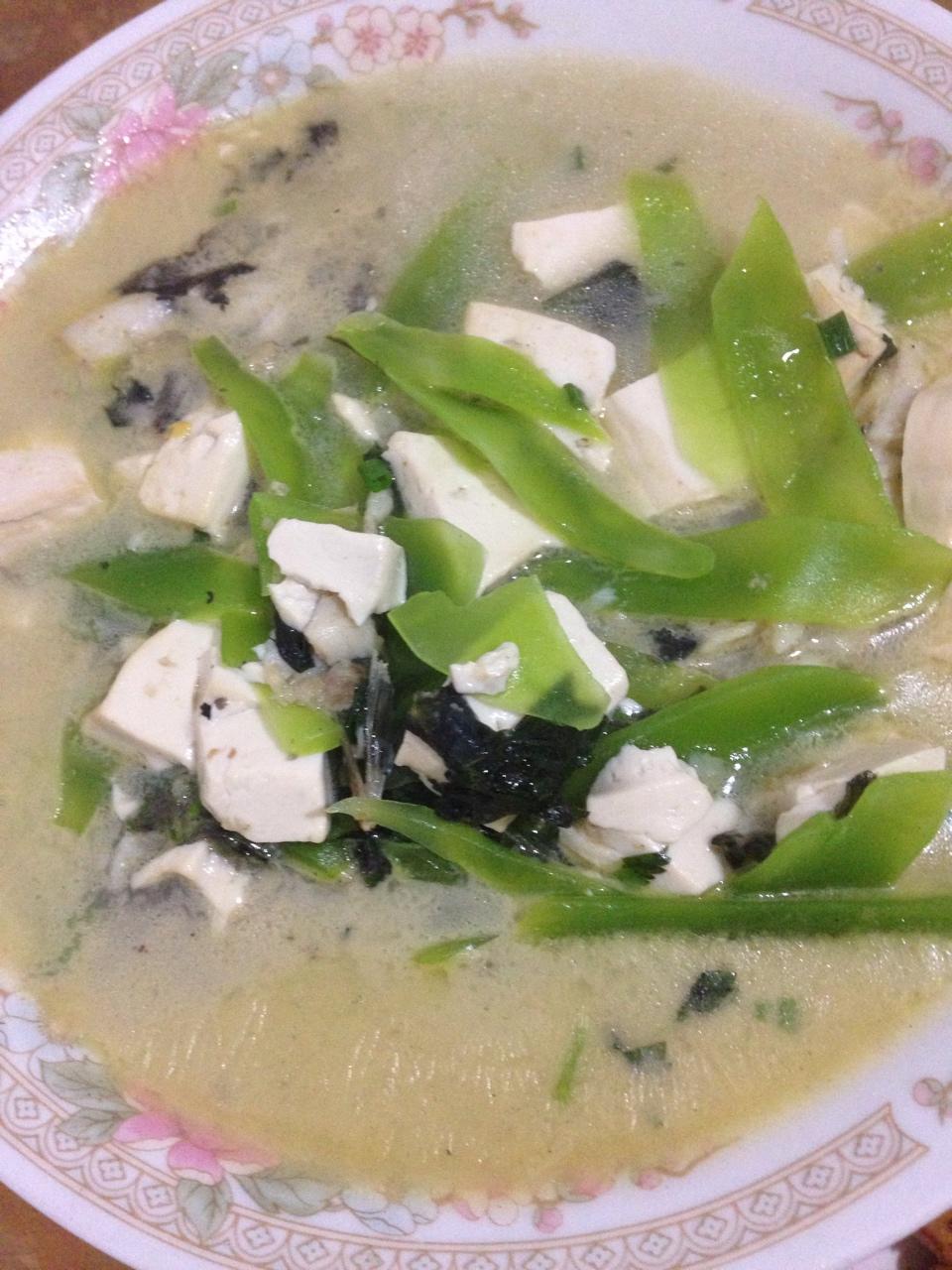 黄鸭叫煮白豆腐