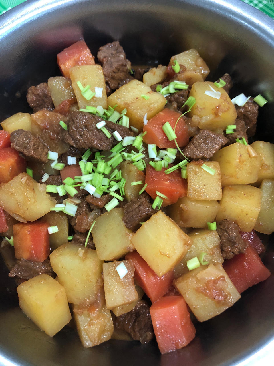 红烧牛肉土豆 （独家秘制）