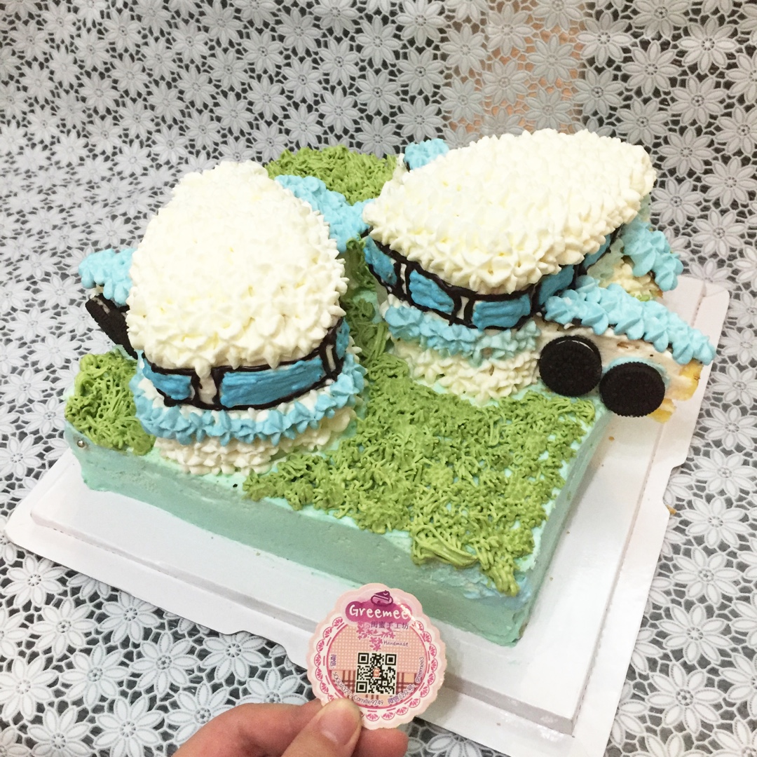 立体小客机蛋糕