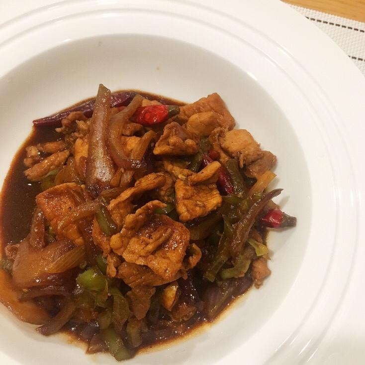 洋葱青椒炒肉丝