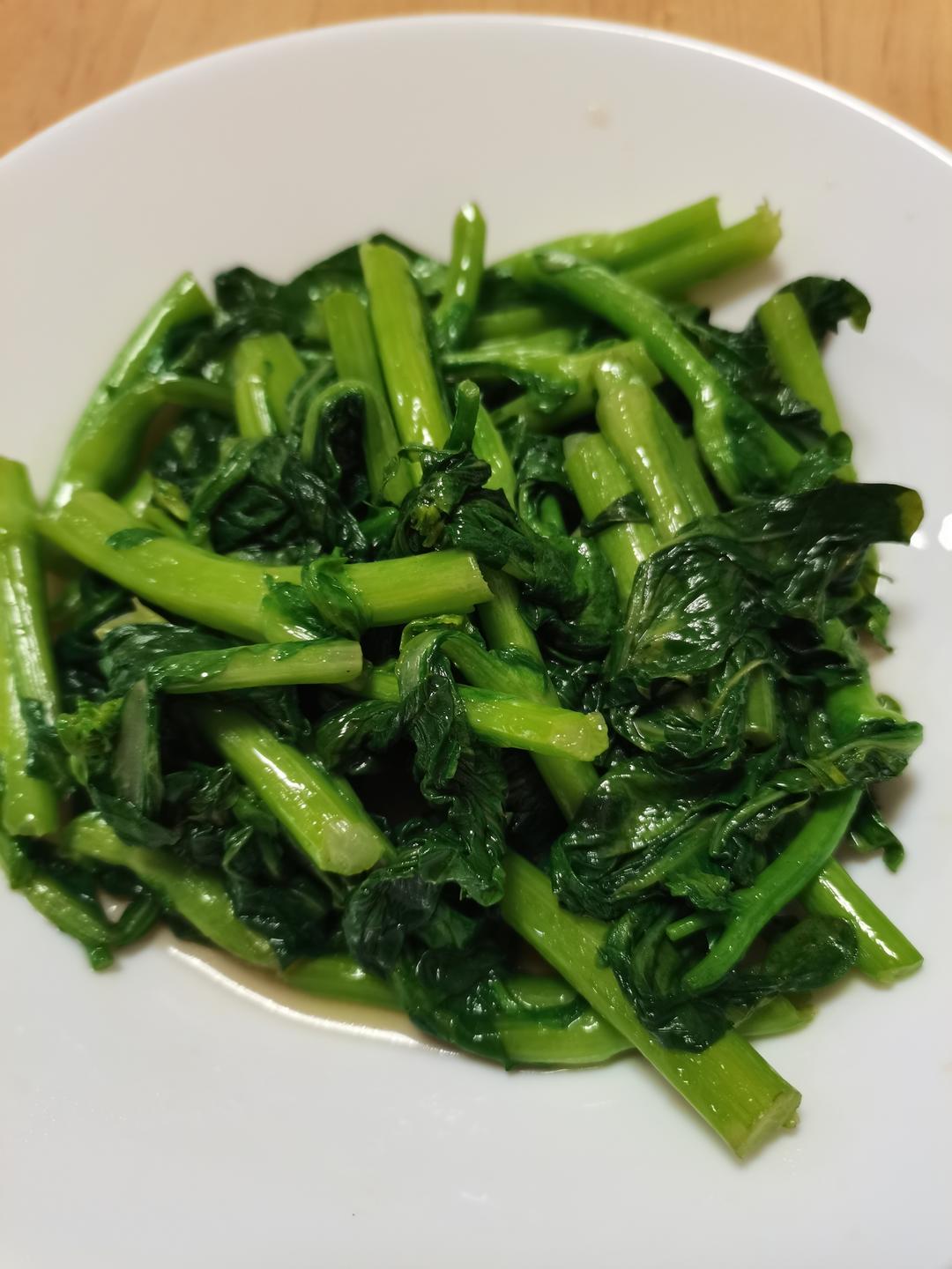 清炒白菜苔