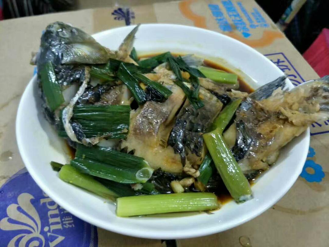 清蒸鲫鱼