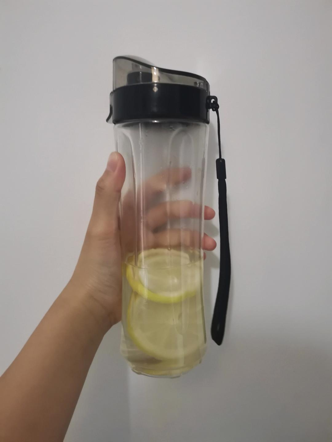 简单柠檬水/Lemonade