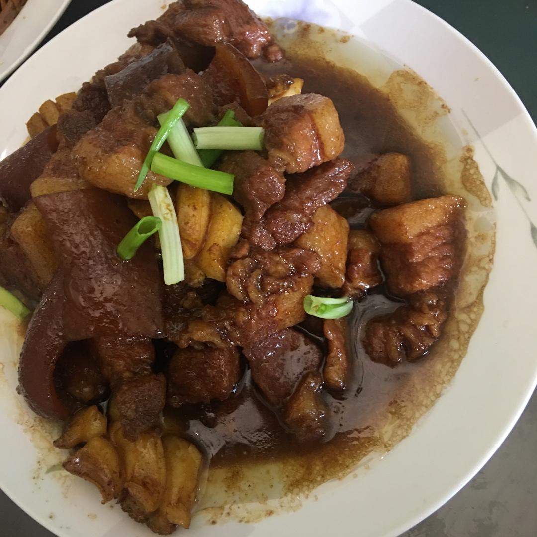 过年硬菜【鲍鱼红烧肉】