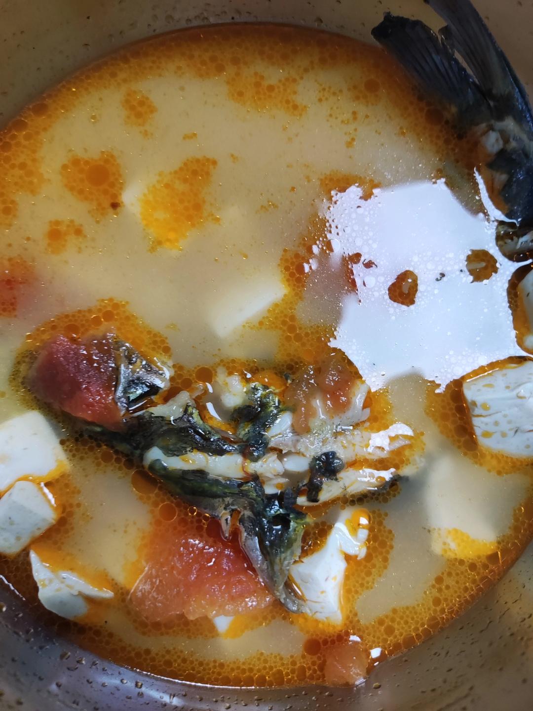 番茄豆腐黄骨鱼汤