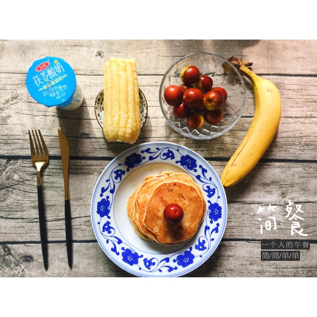 【减脂早餐】无油香蕉松饼（超简单）