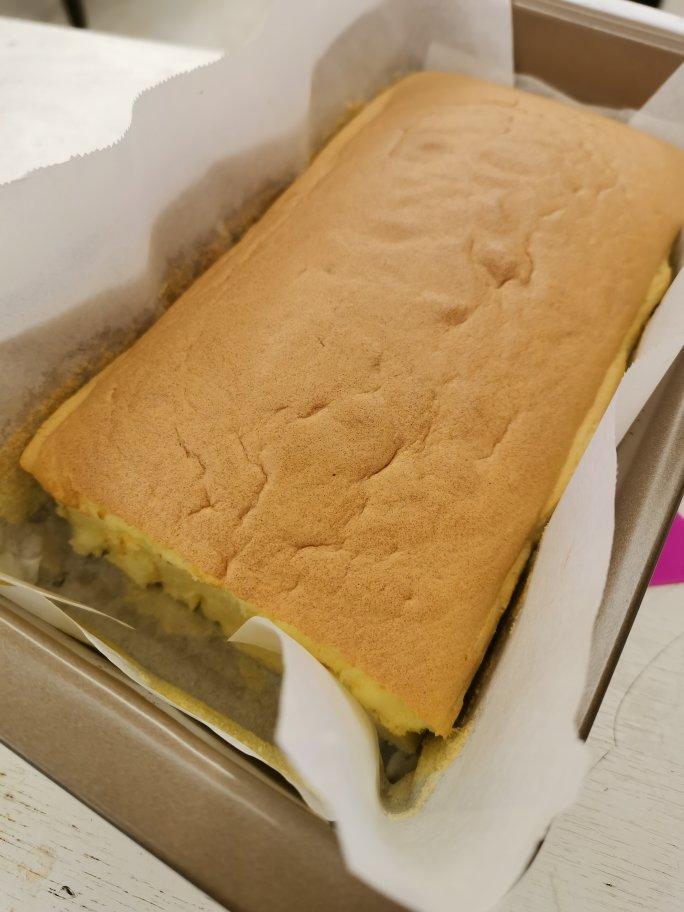堪比柯基屁股
爆浆芝士🧀古早蛋糕