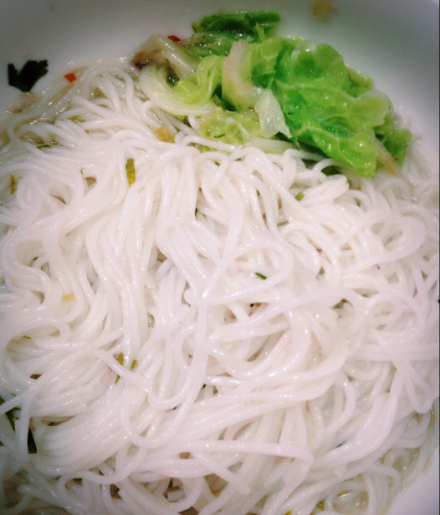 酸菜米线
