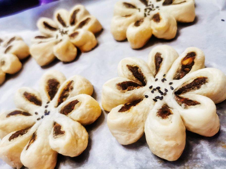 枣花酥，枣泥菊花酥