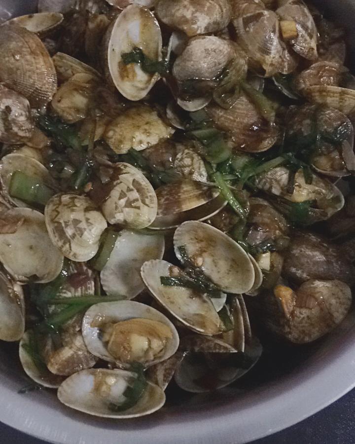爆炒花甲